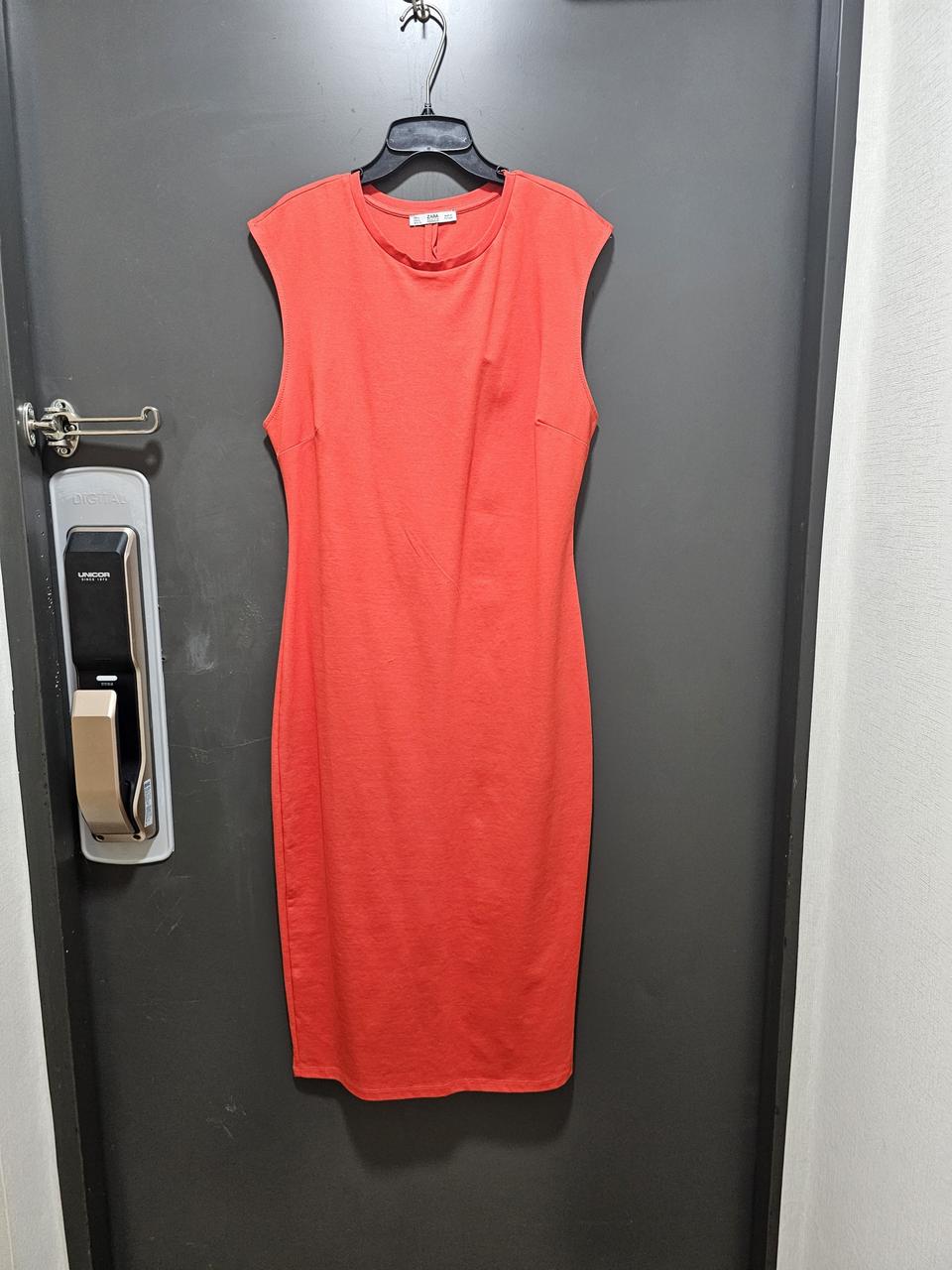 ZARA 원피스   새제품찐다홍색사이즈: L통통55-66사이즈짱