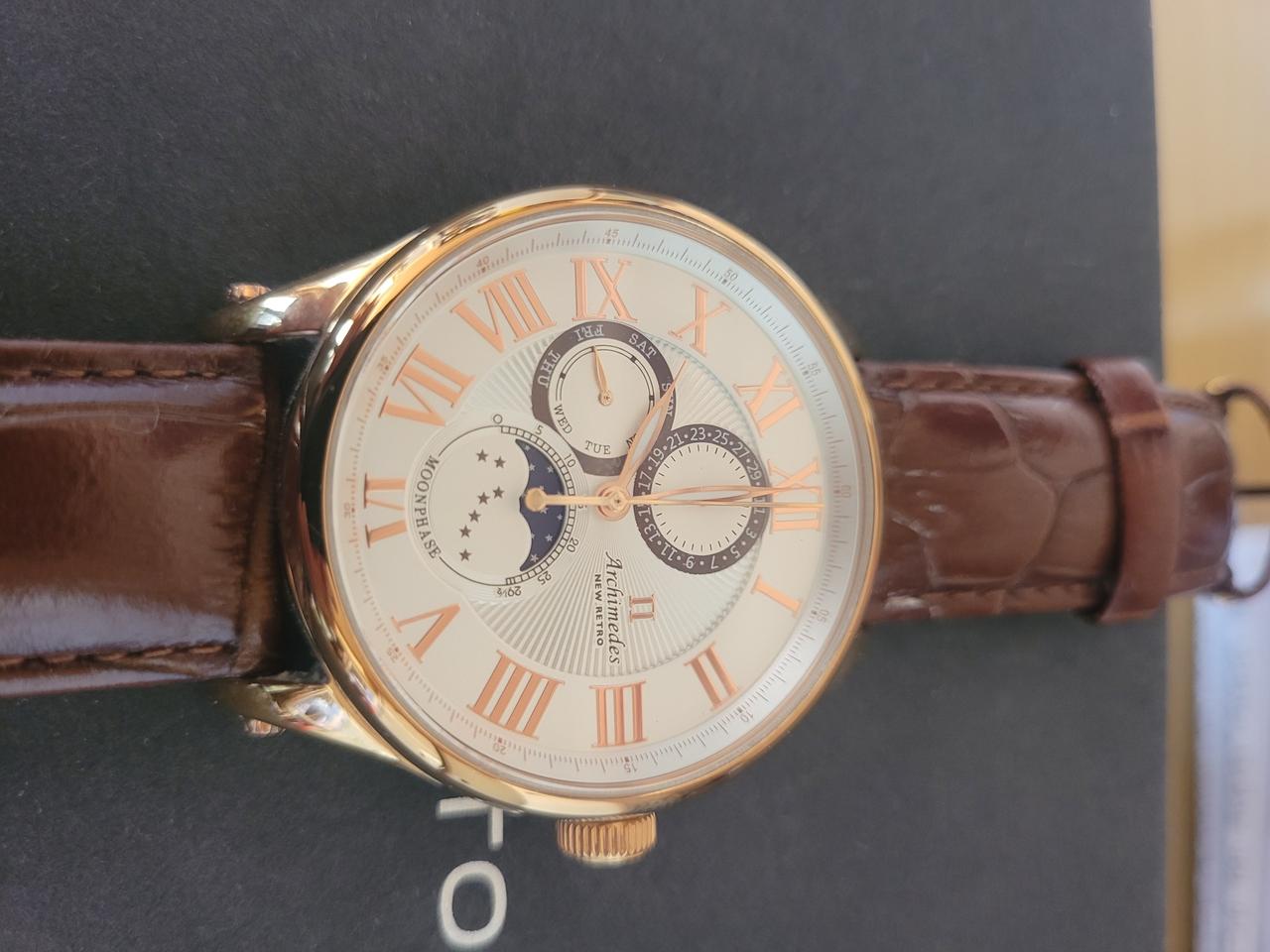 아르키메데스 금자시계 문페이스