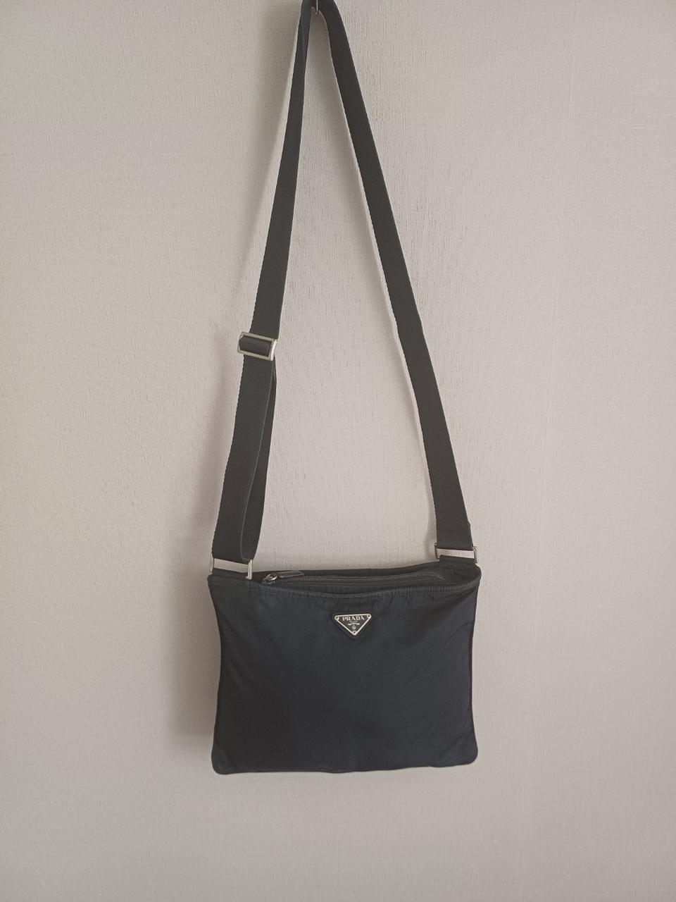 프라다 리나일론 크로스백(남여공용)