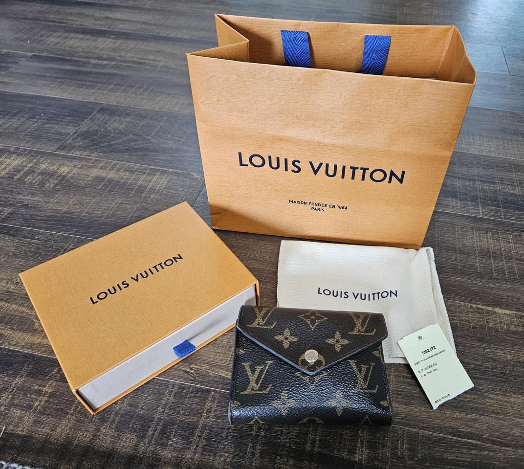 루이비통 반지갑