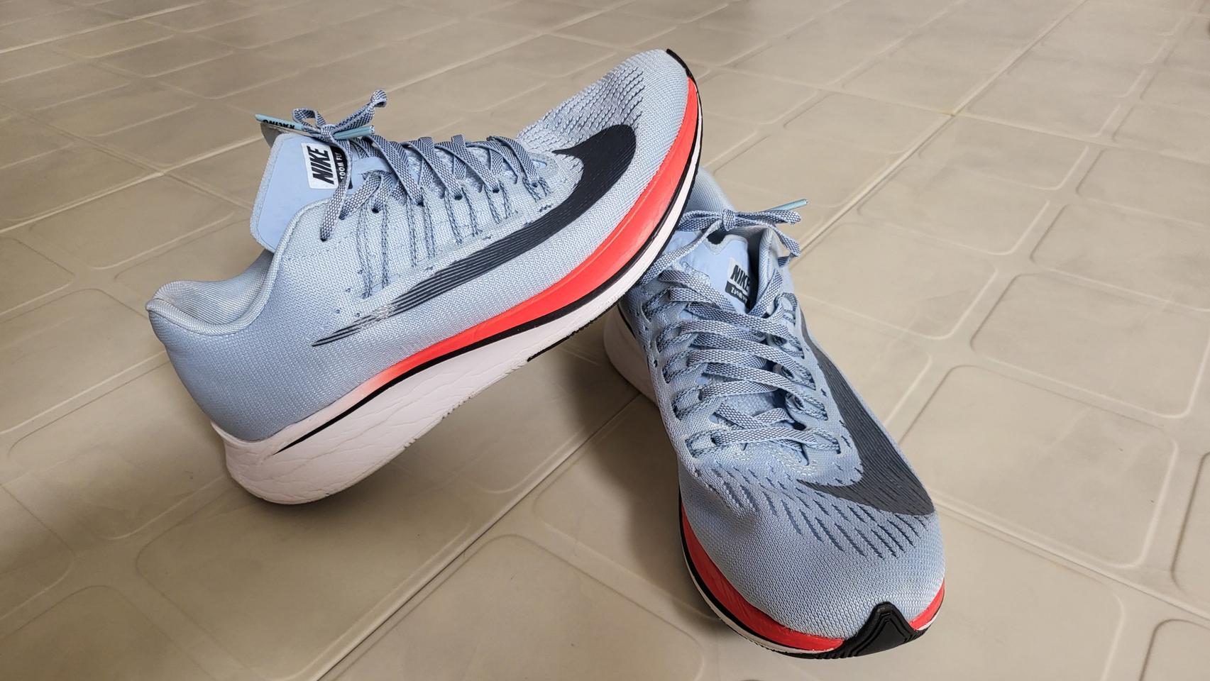 나이키 줌플라이 1세대사이즈245