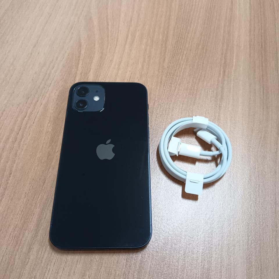 아이폰12 128GB 블랙 약정없는 특SS급 공기계 50만원 판매