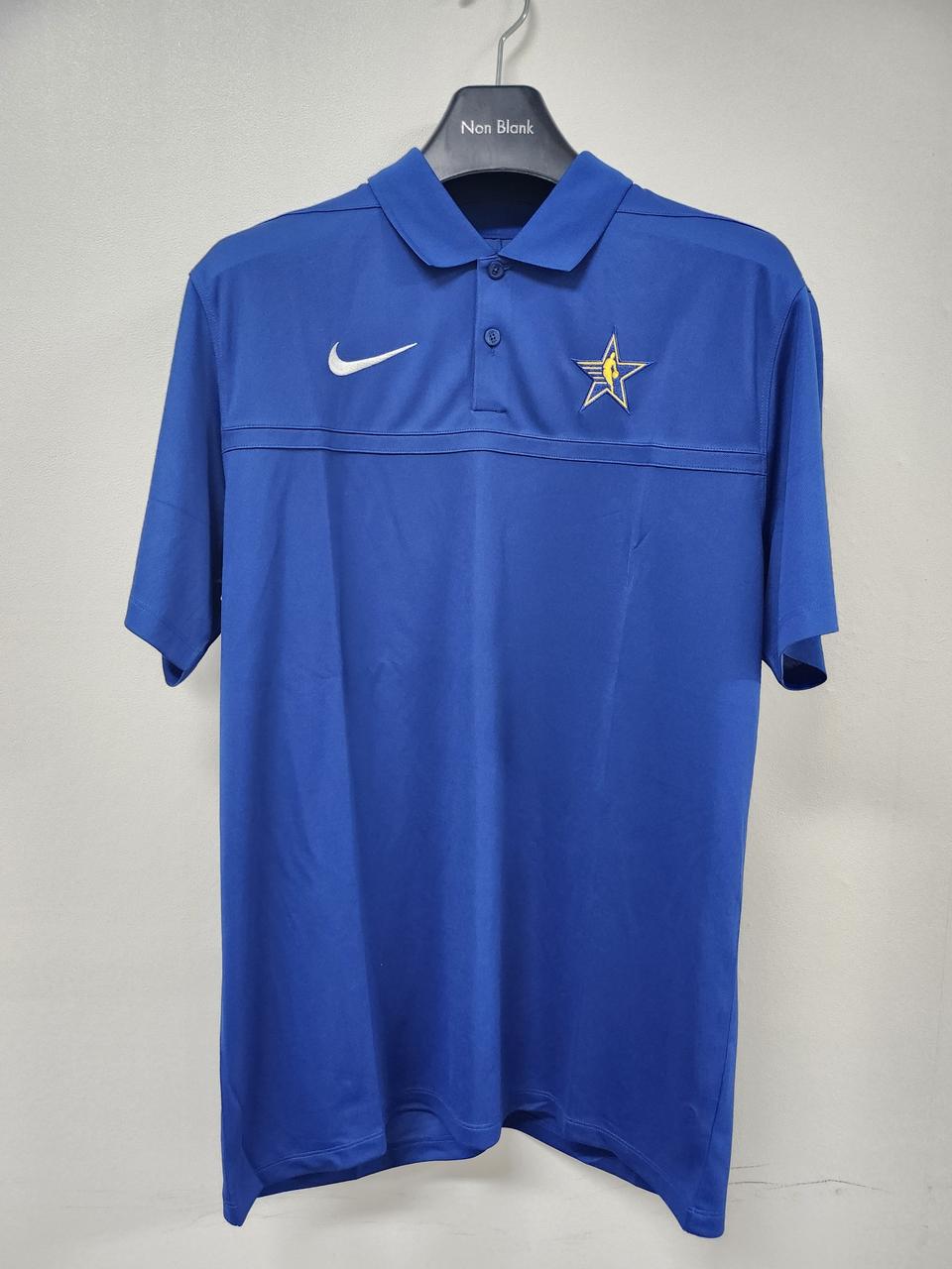 나이키 반팔 카라 티셔츠 M사이즈 판매합니다.