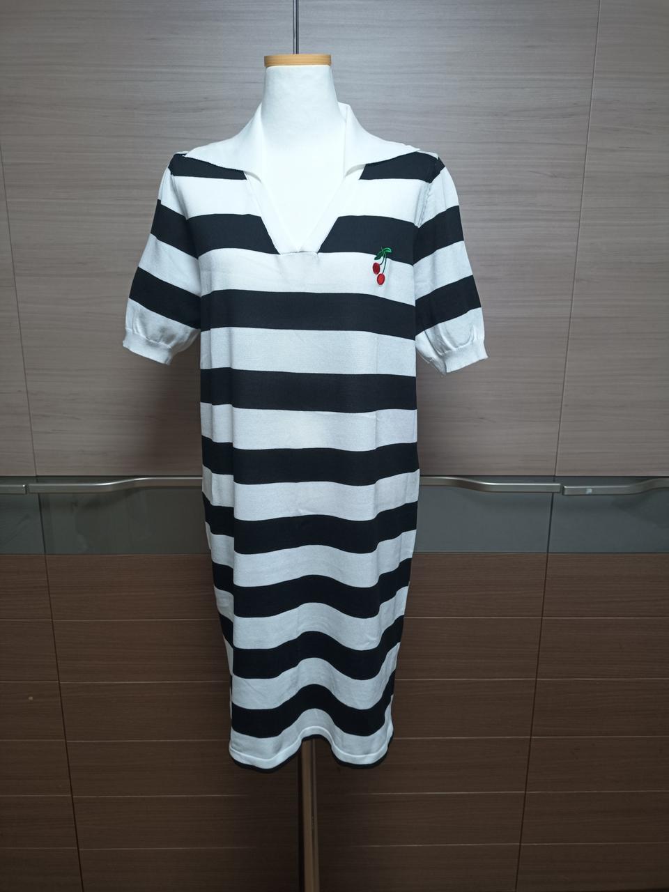 미상품)스트라이프 카라 니트원피스