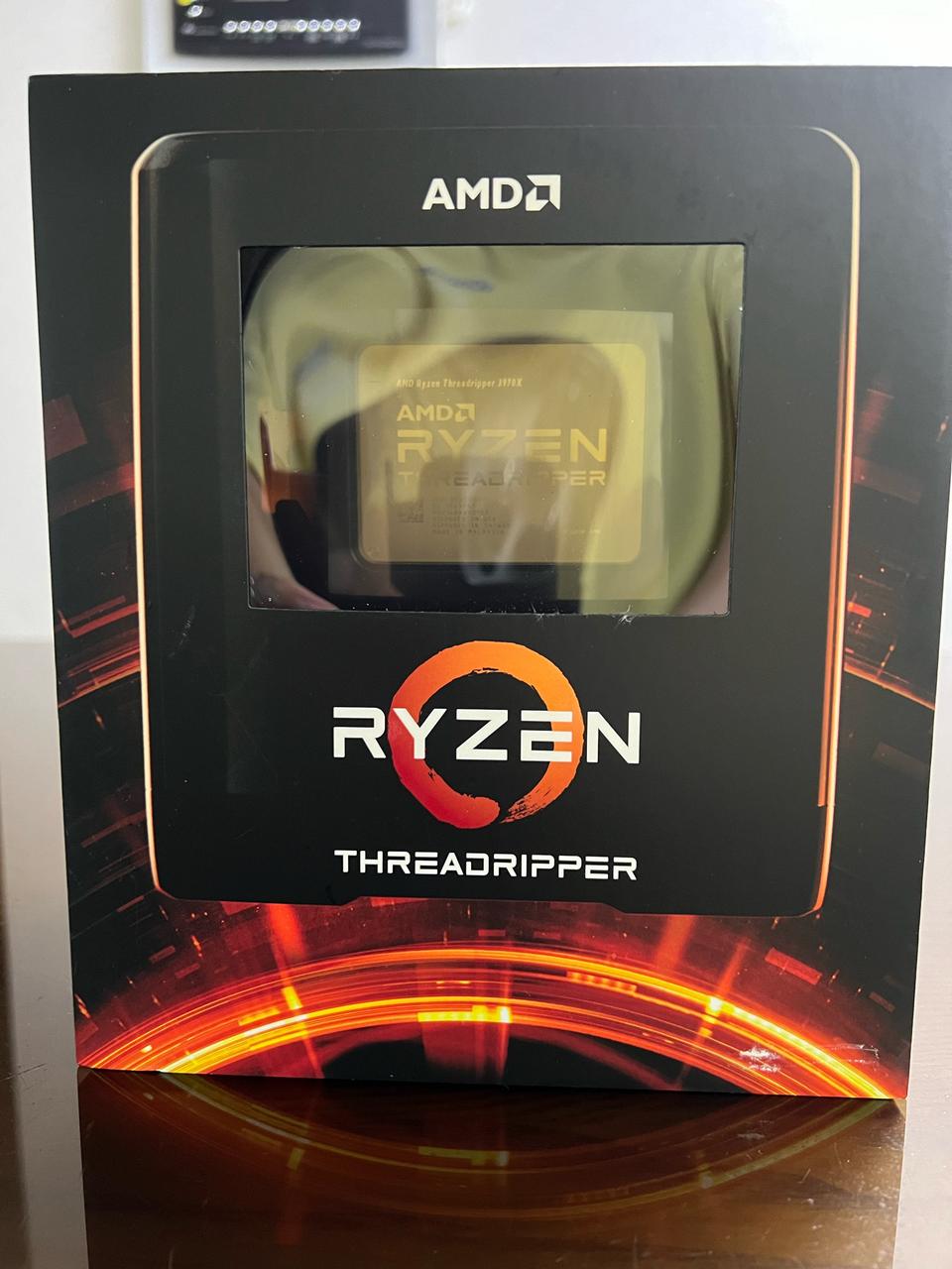 AMD CPU 라이젠 쓰레드리퍼3세대3970x 미개봉팜