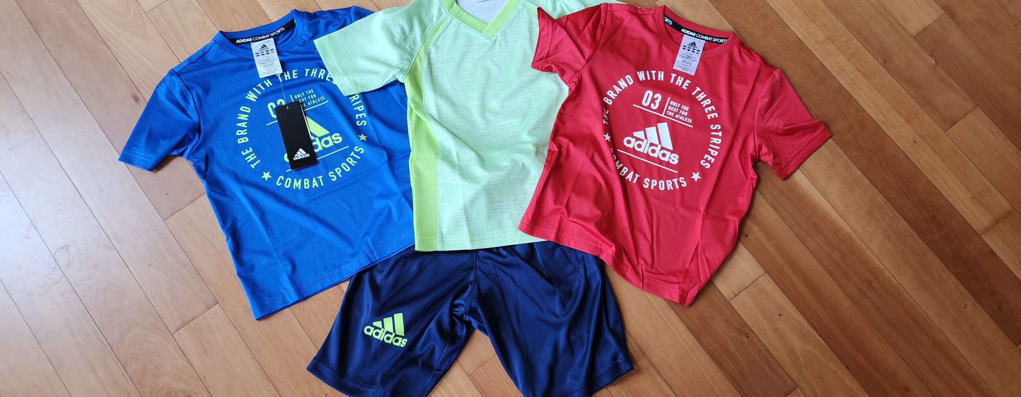 아디다스키즈 상하세트(새상품)