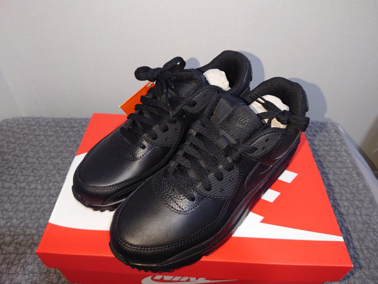 나이키 에어맥스90 나코탭 래더 팝니다 새상품270