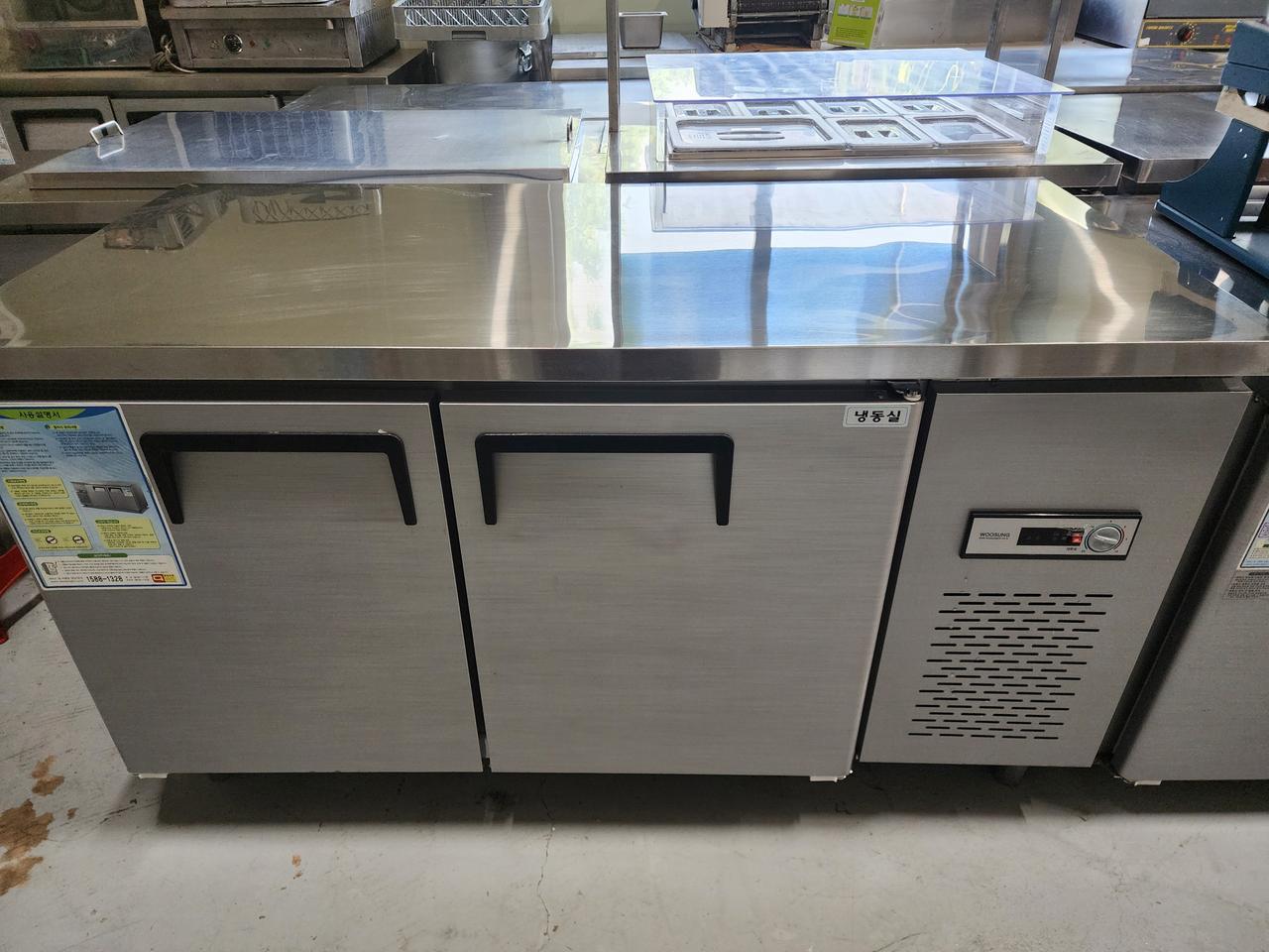 1500테이블 냉동고 판매 합니다