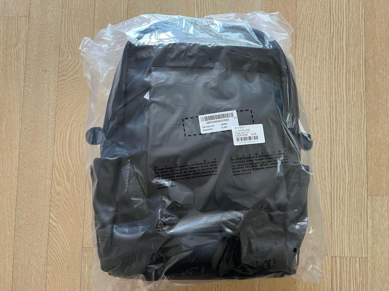 만다리나덕 노마드 GNT01651 블랙 백팩