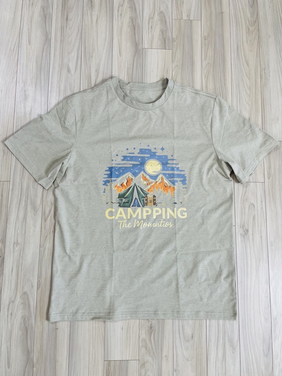 반팔 티셔츠 L 새상품