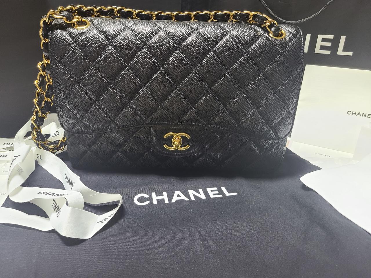 샤넬클래식캐비어라지점보(금장)24번대