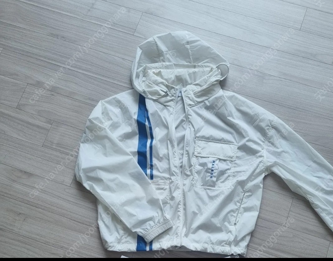 말본 m 바람막이  64 주름치마 새거