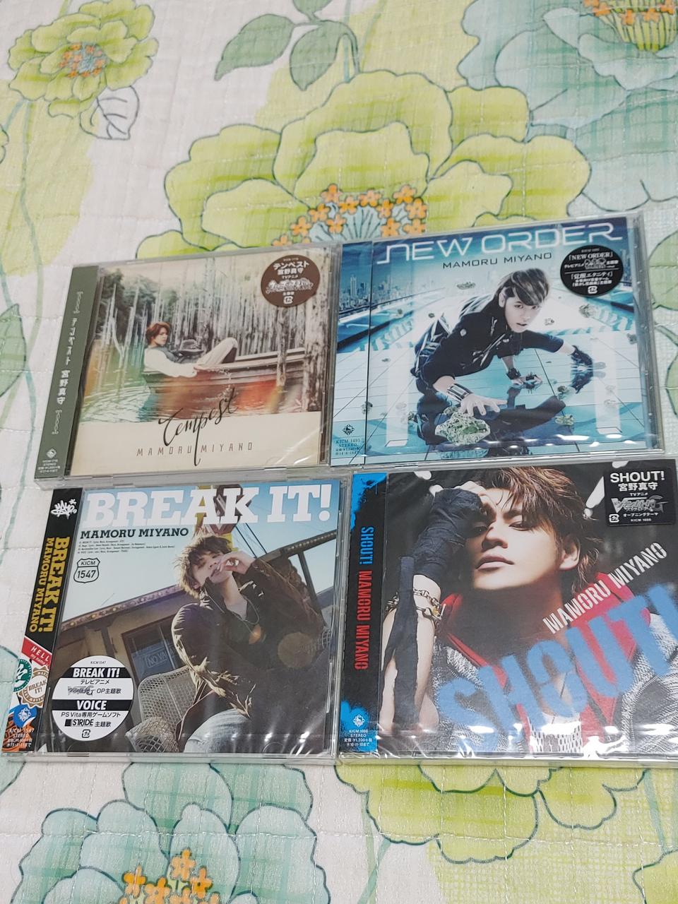 미야노마모루싱글앨범 새미개봉