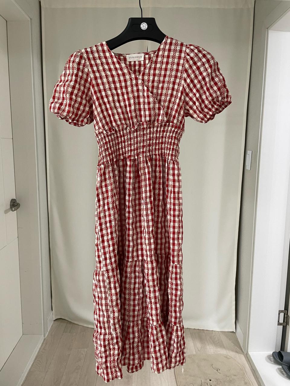 여성용 빨간 체크무늬 원피스(FREE)