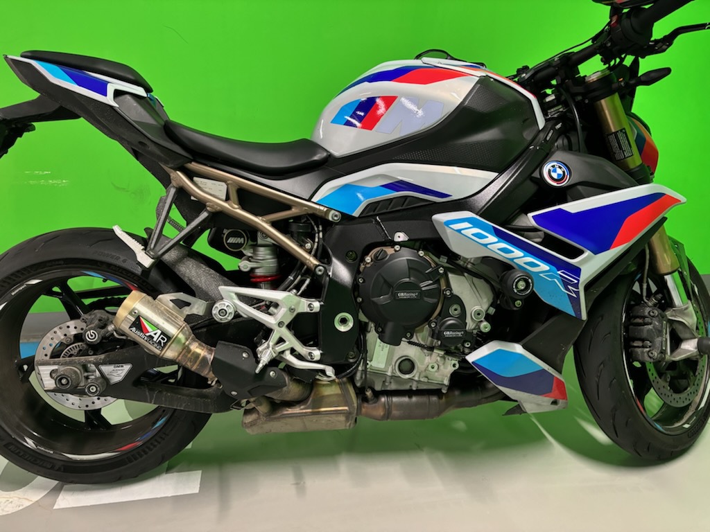 BMW S1000R