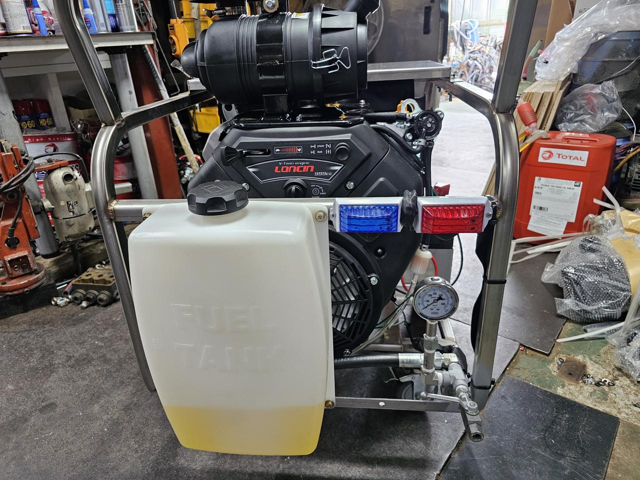 중고엔진고압세척기 300바50리터 40마력 판매