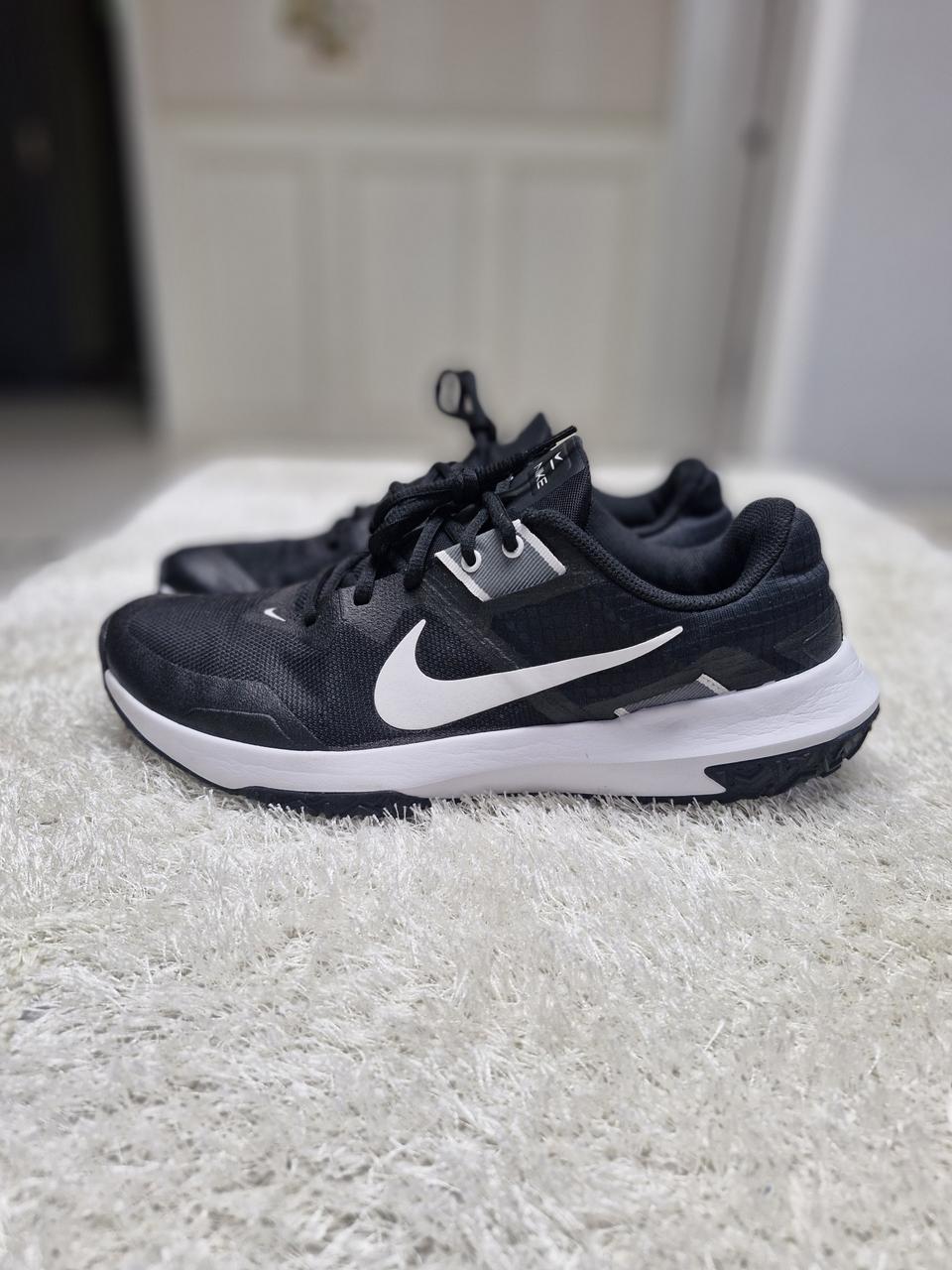 나이키 바시티  285.