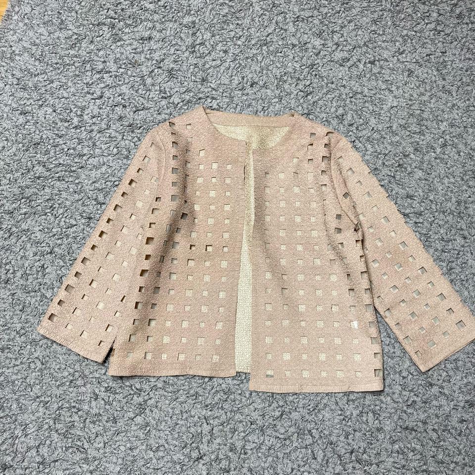 스퀘어 펀칭 플리츠 자켓