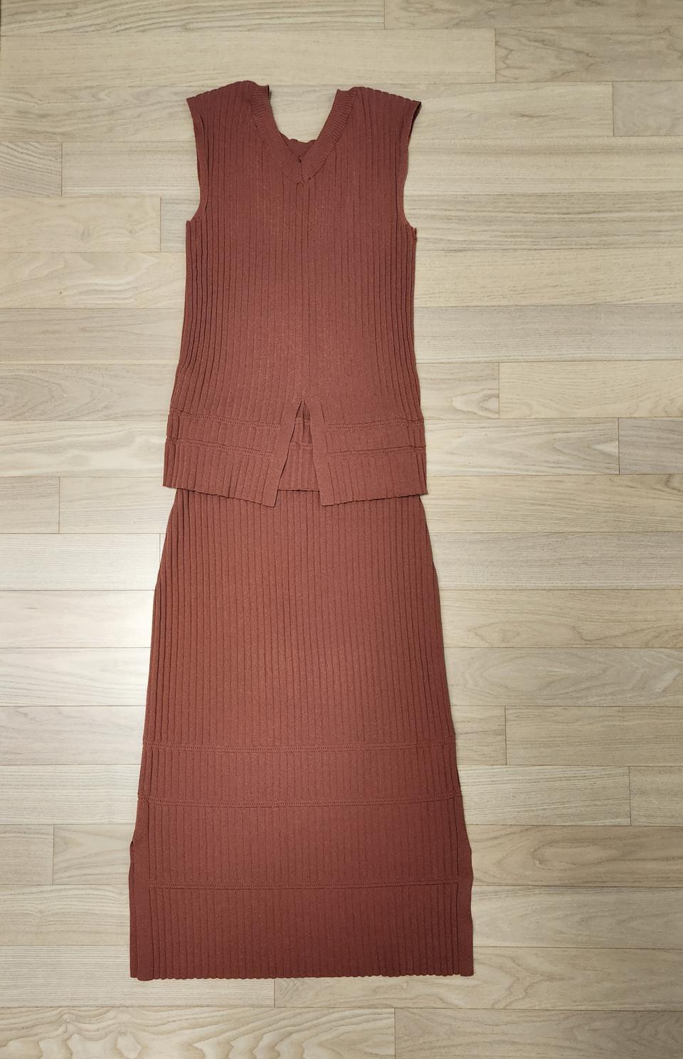 [택포] 지컷 니트 투피스 프리 사이즈