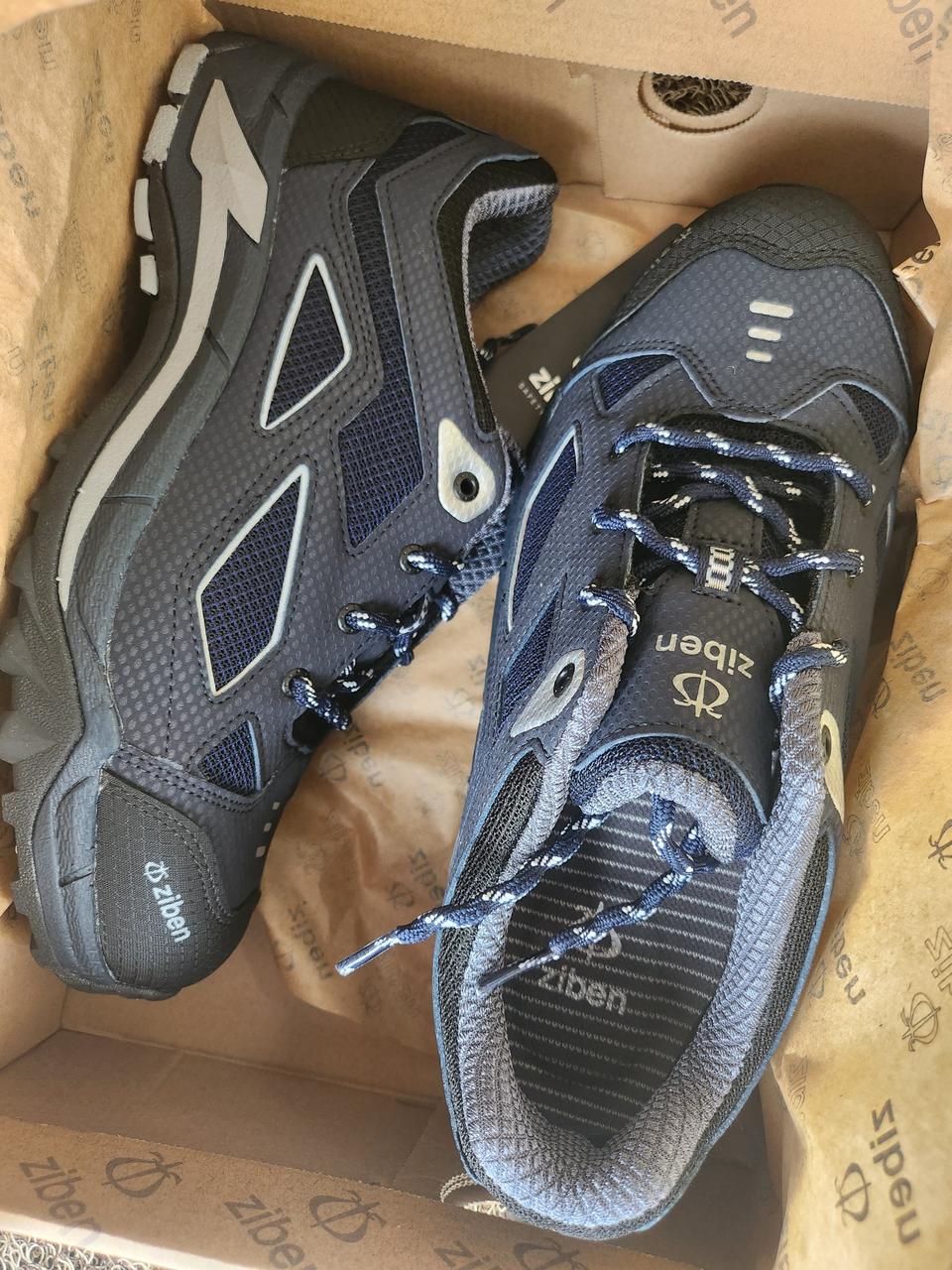 지벤 안전화 260팝니다