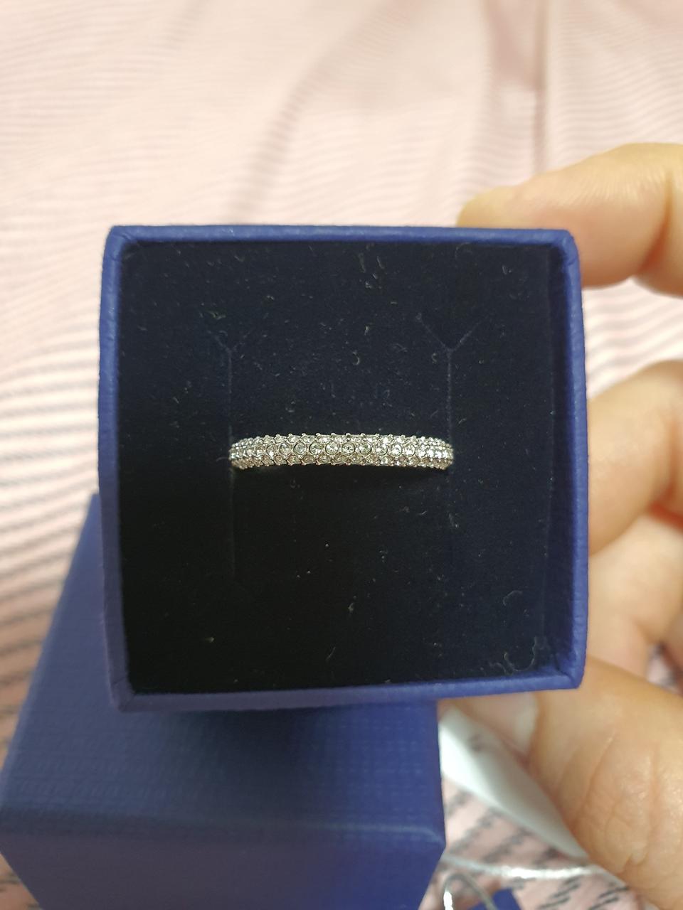 (네고)스와로브스키 정품 스톤반지 판매(상태양호)