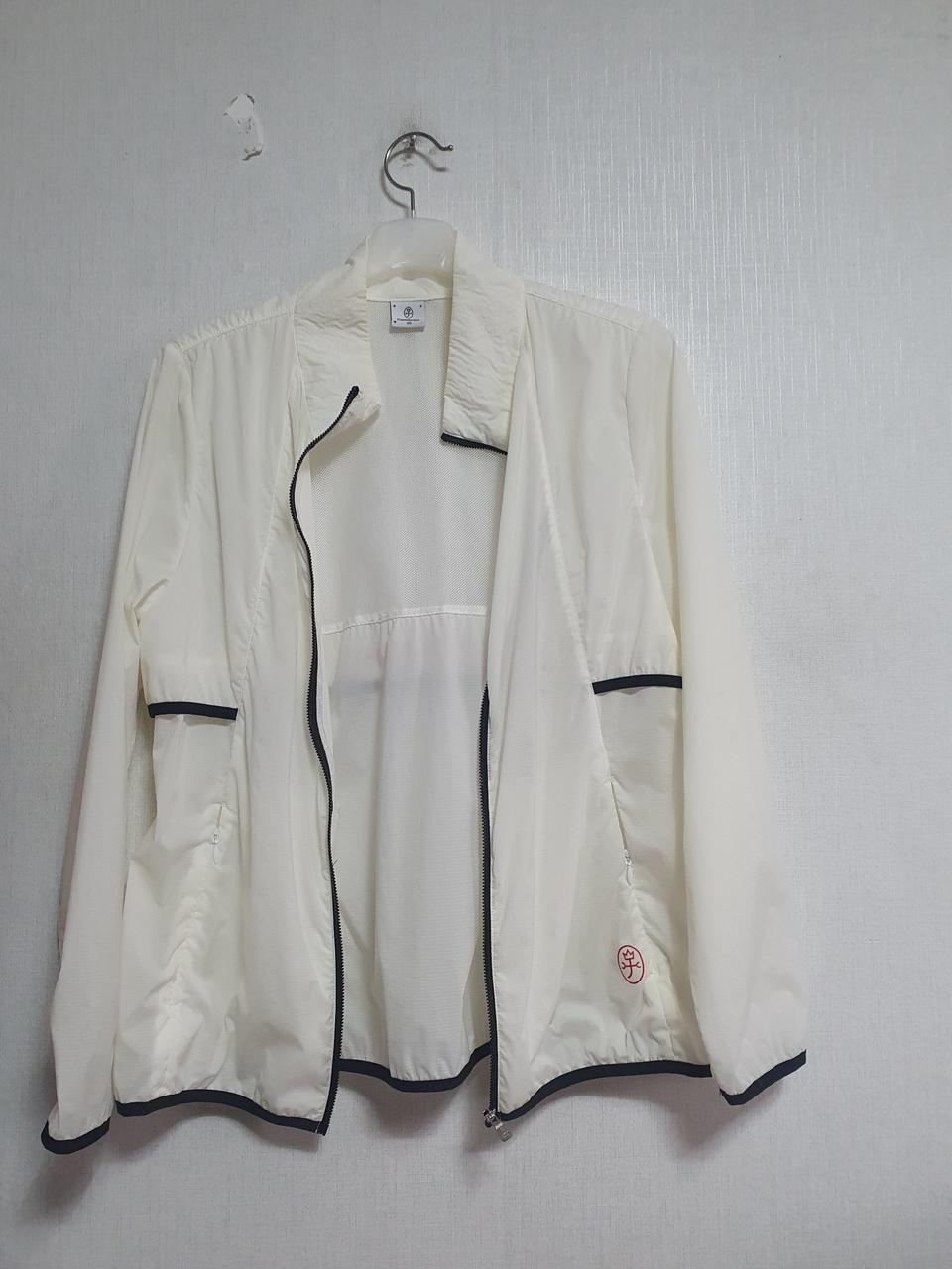 여성100 까스텔바작 집업