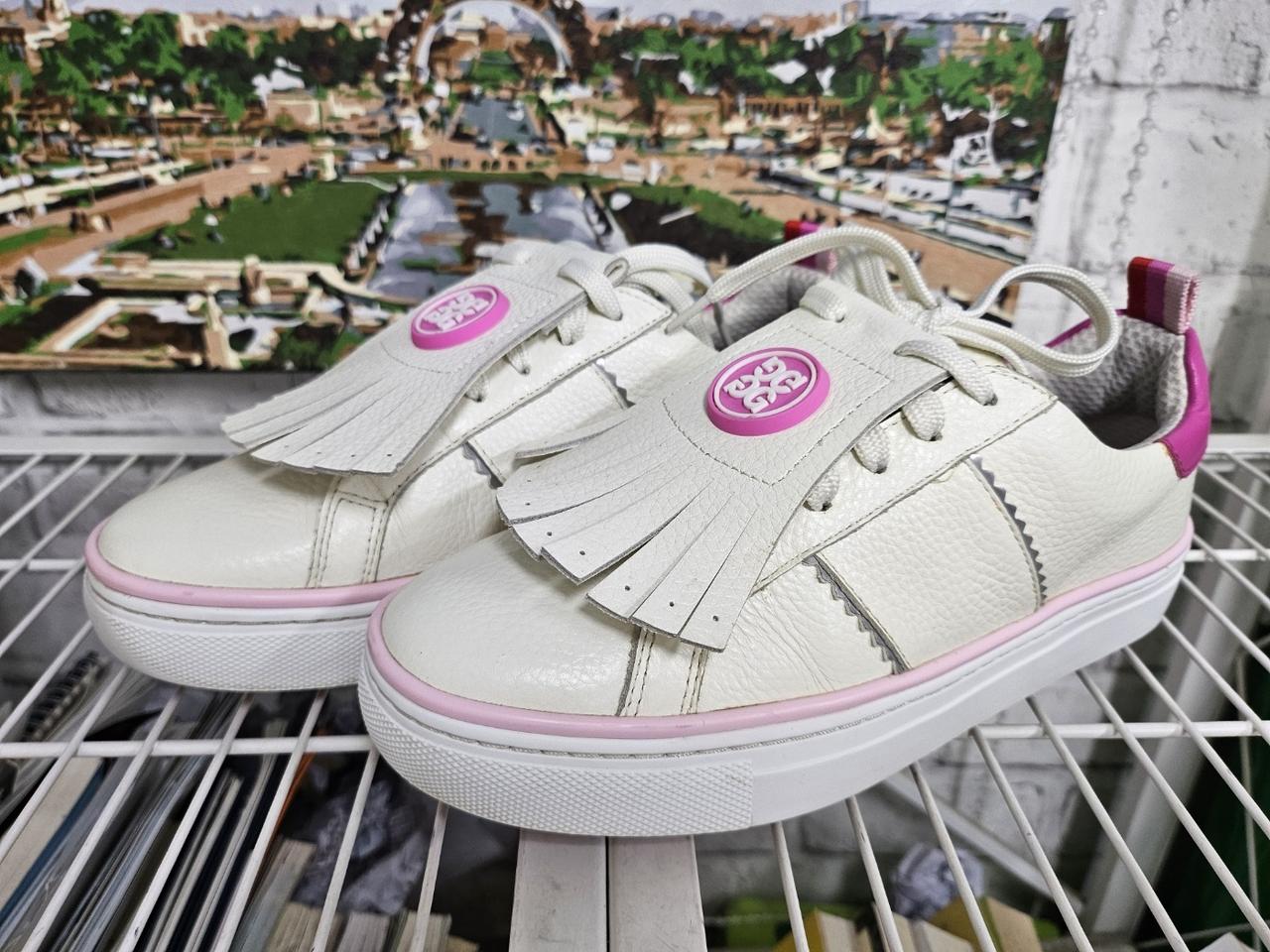 지포어 여성골프화 핑크 킬티 디스럽터 스파이크리스 (235) HC21