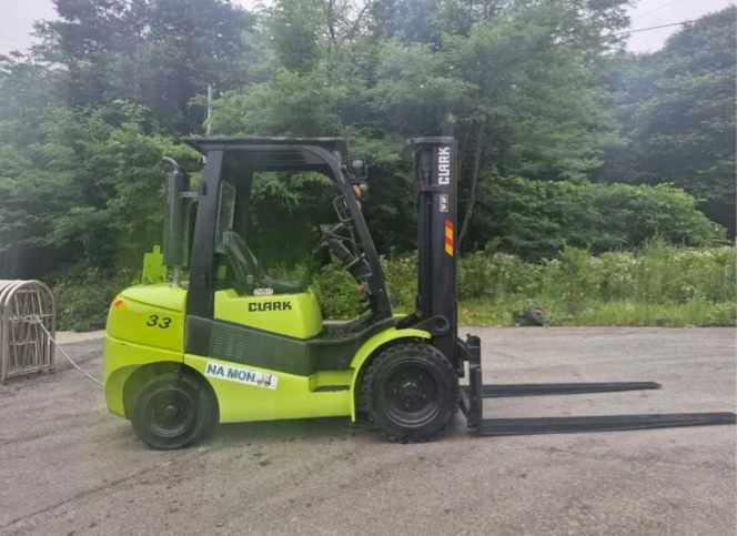 삼성클락3.3톤디젤지게차