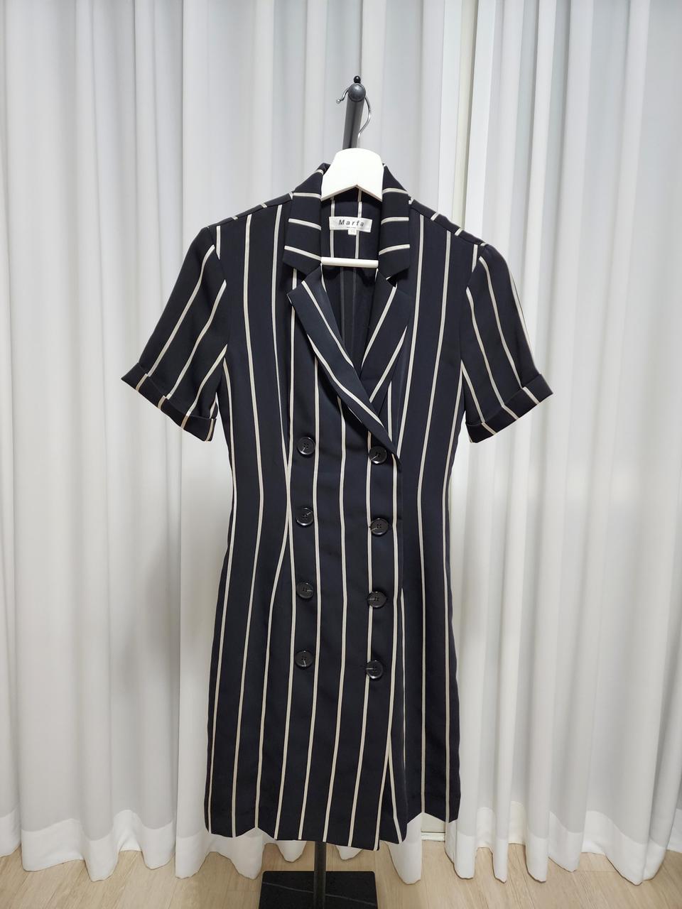 심플 카라  원피스 S