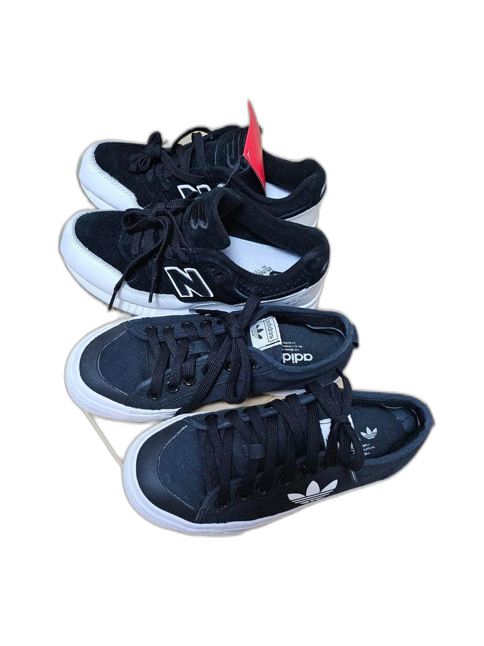 휠라 아디다스 220