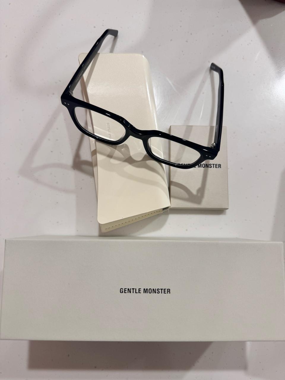 젠틀몬스터 마르지엘라 MM117