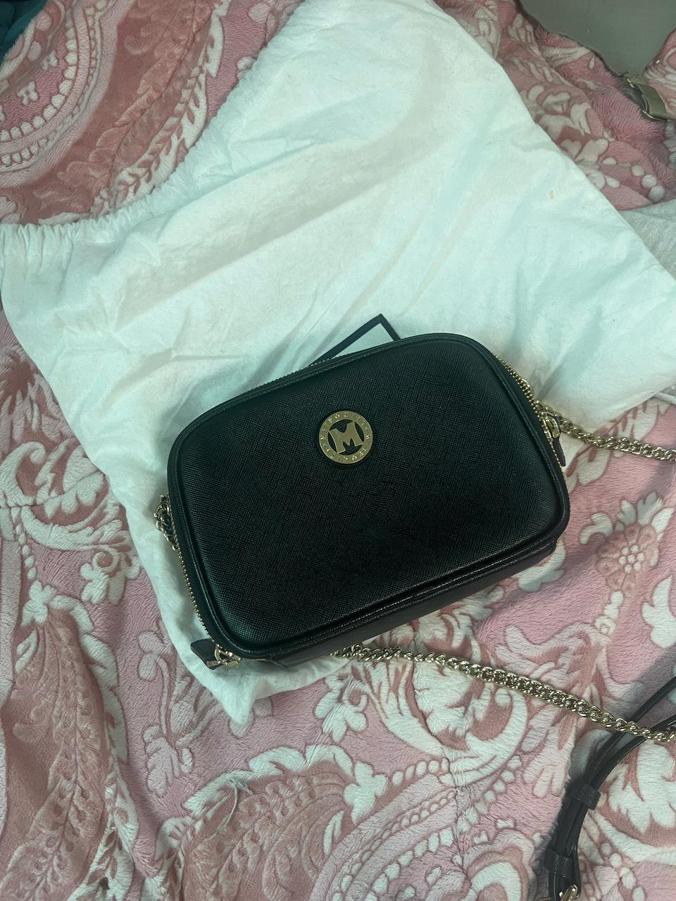 메트로시티 카메라백