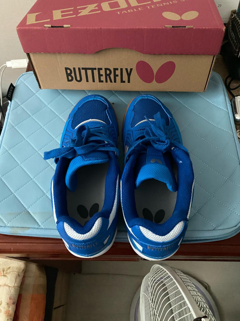 버터플라이 신발 260
