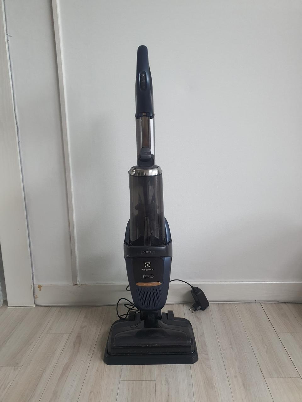 일렉트로룩스 무선청소기