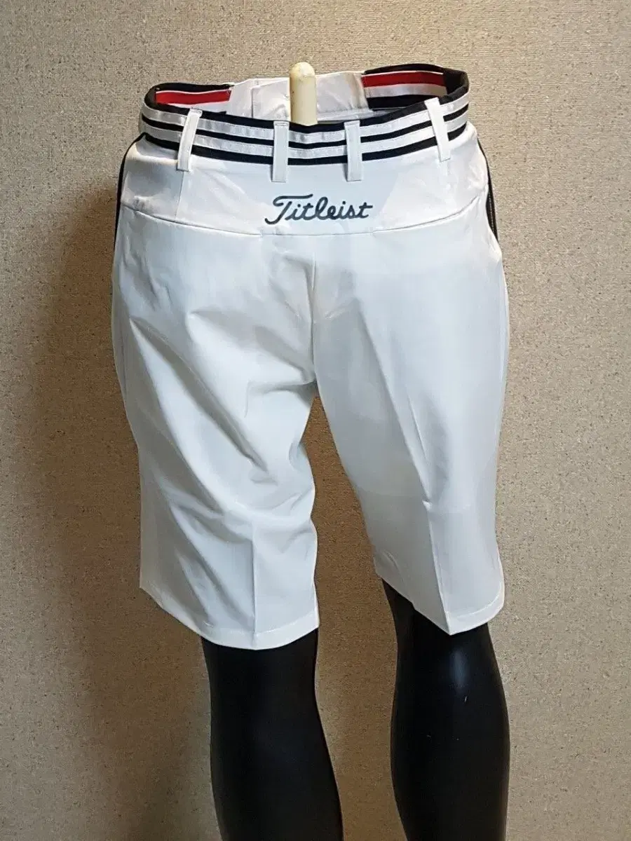타이틀리스트 남성골프웨어 코사마벨트 골프반바지의류