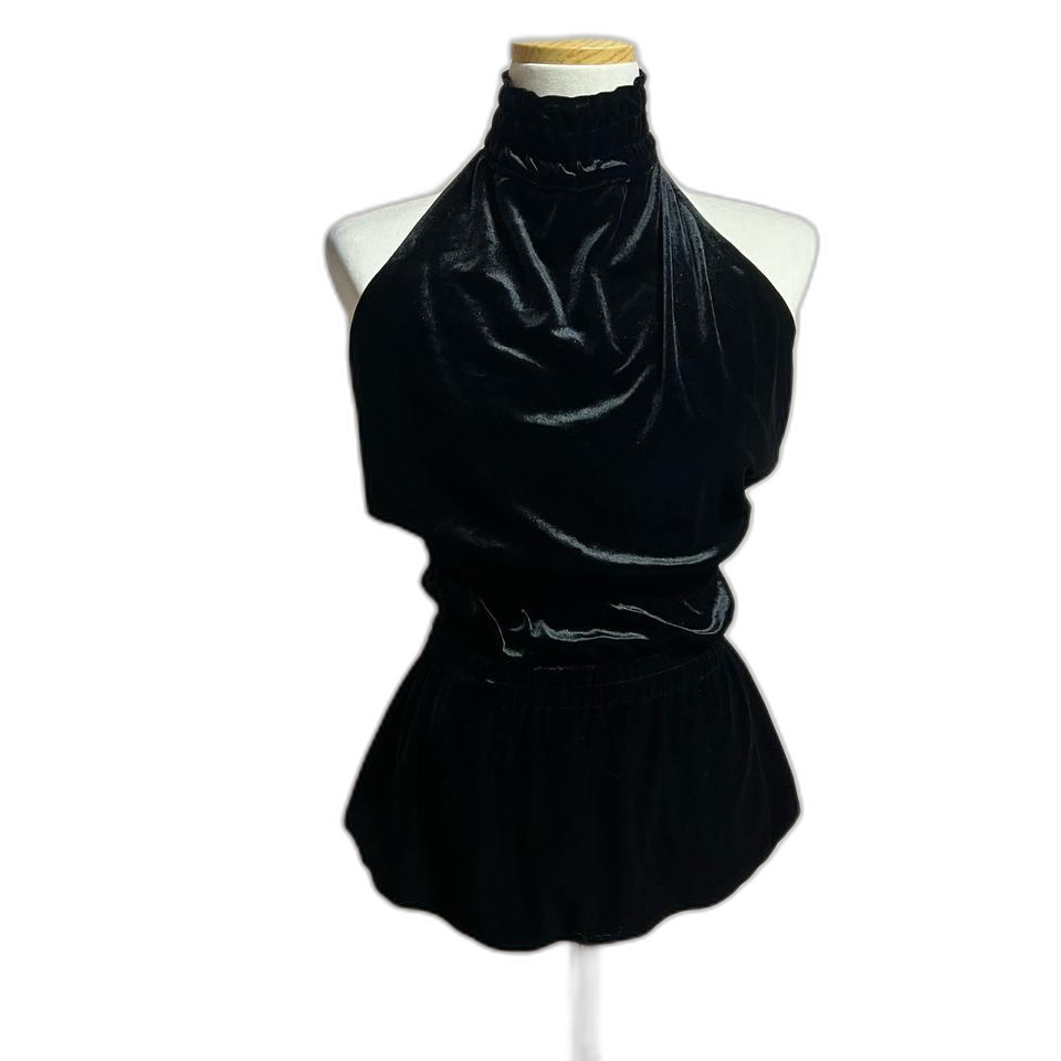 새상품 버슈커 홀터넥 벨벳 상의(S)