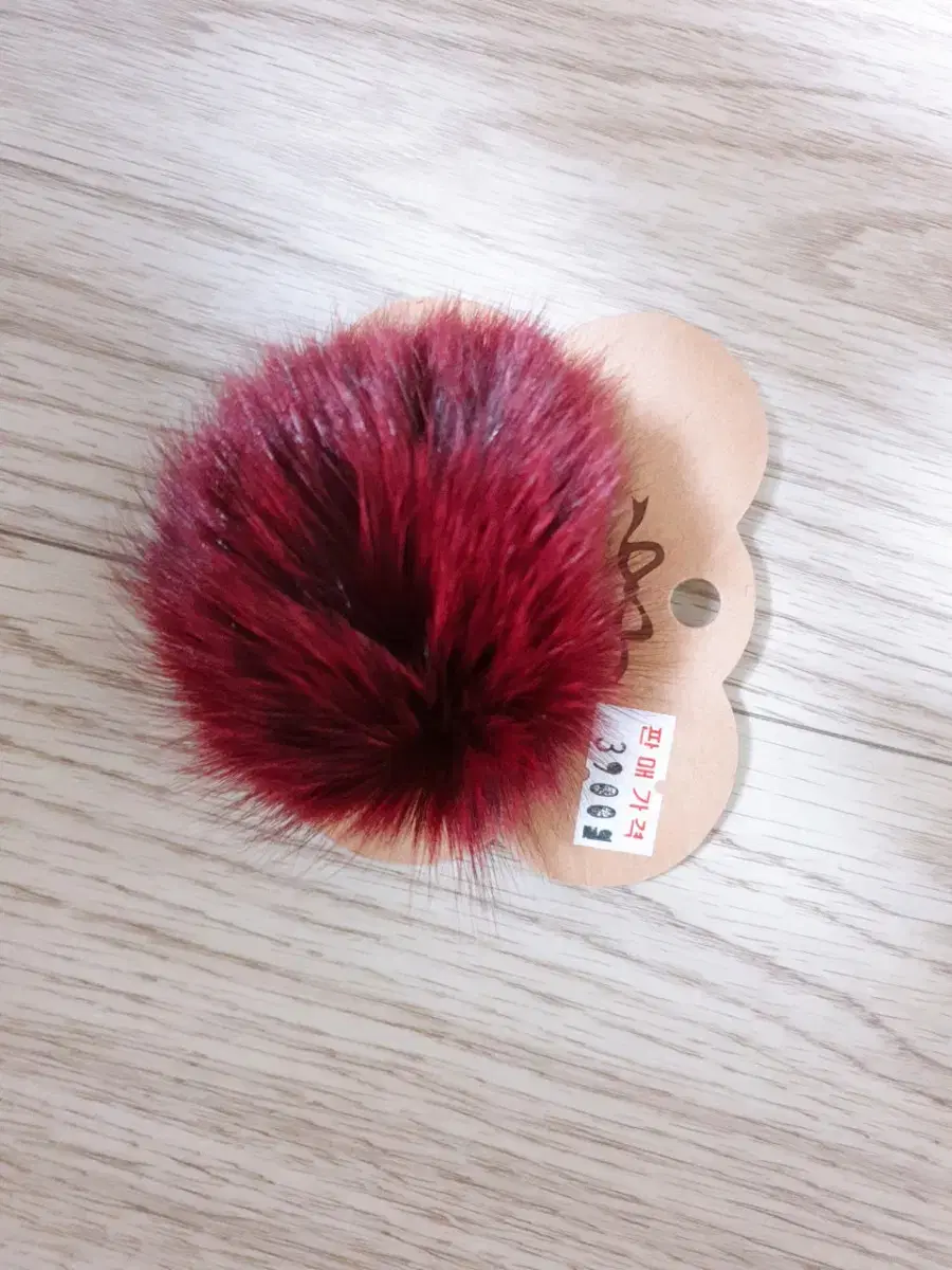 (새상품) 폼폼이 집게핀,헤어악세사리,포인트 헤어집게,레드폼폼,동글이집게