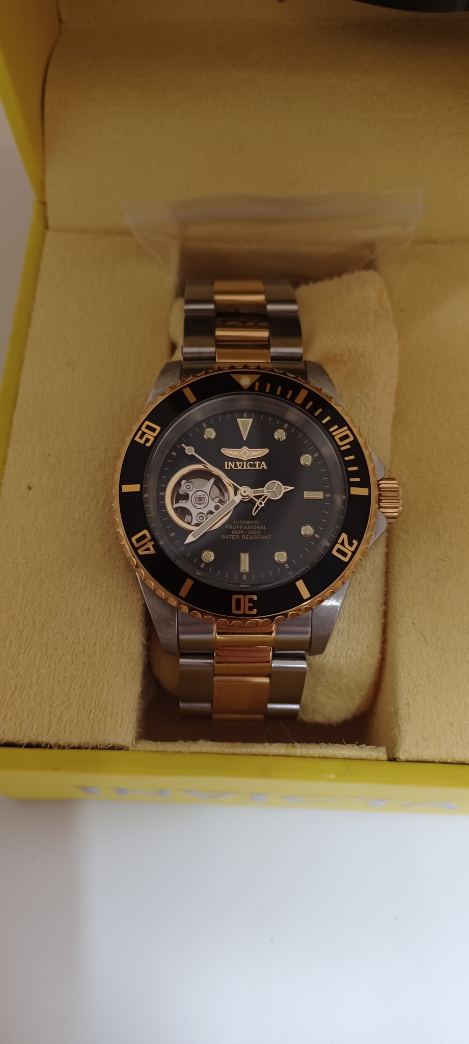 인빅타오토메틱콤비시계