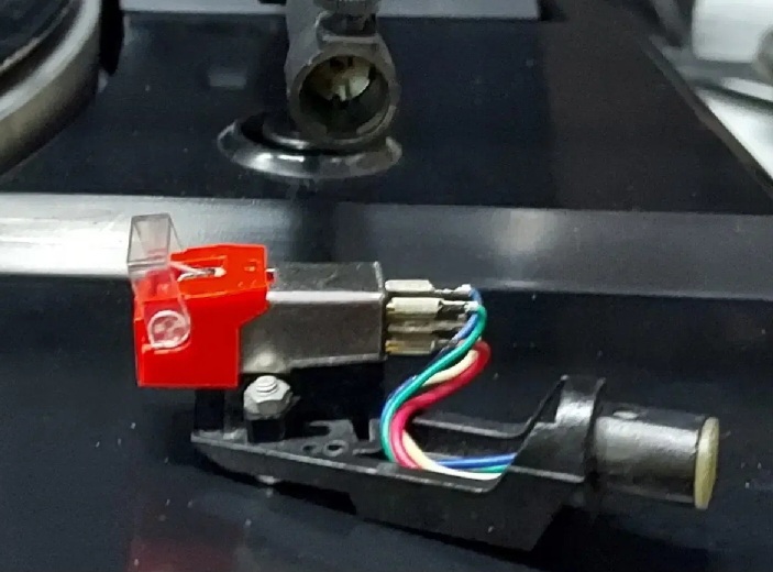 인켈 바늘 보호대 반자동 벨트드라이브 턴테이블