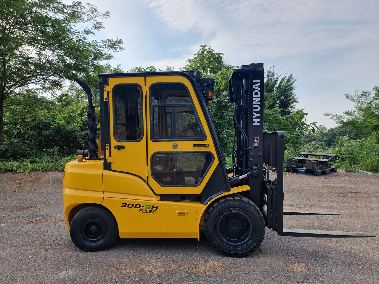 [중고]중고지게차 현대 3톤 소형 디젤지게차 자동발