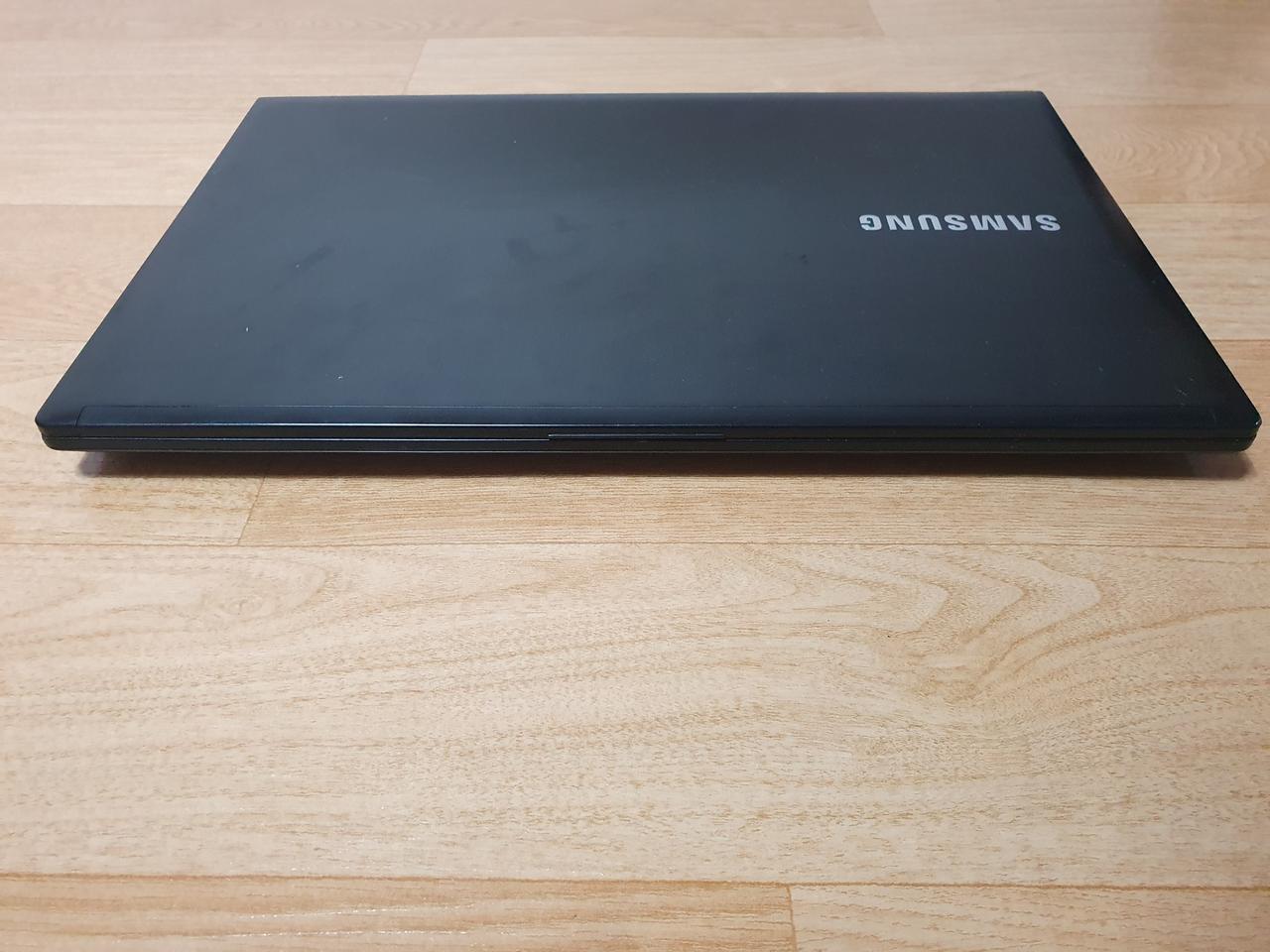 삼성 블랙 노트북 팝니다 사무용.인강. 간단게임가능