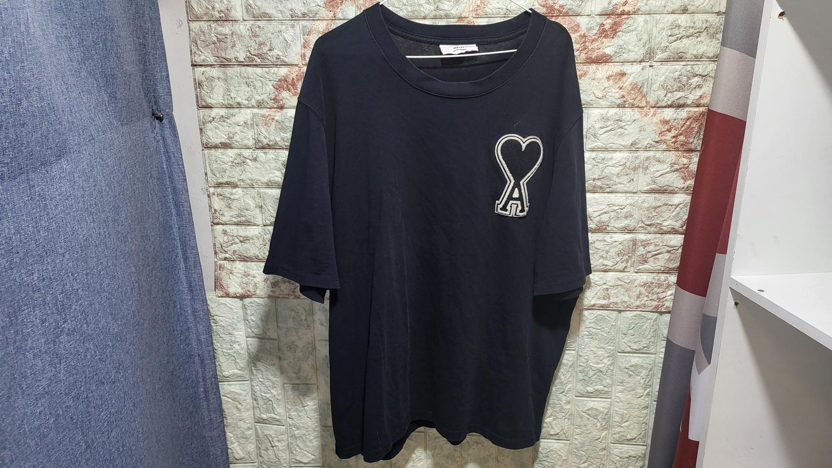 아미  반팔면티  남105