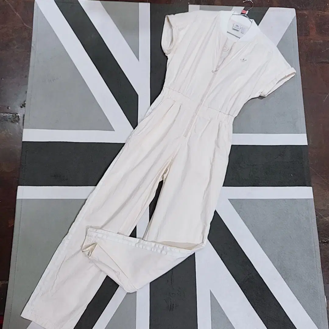 아디다스 점프수트 2XL