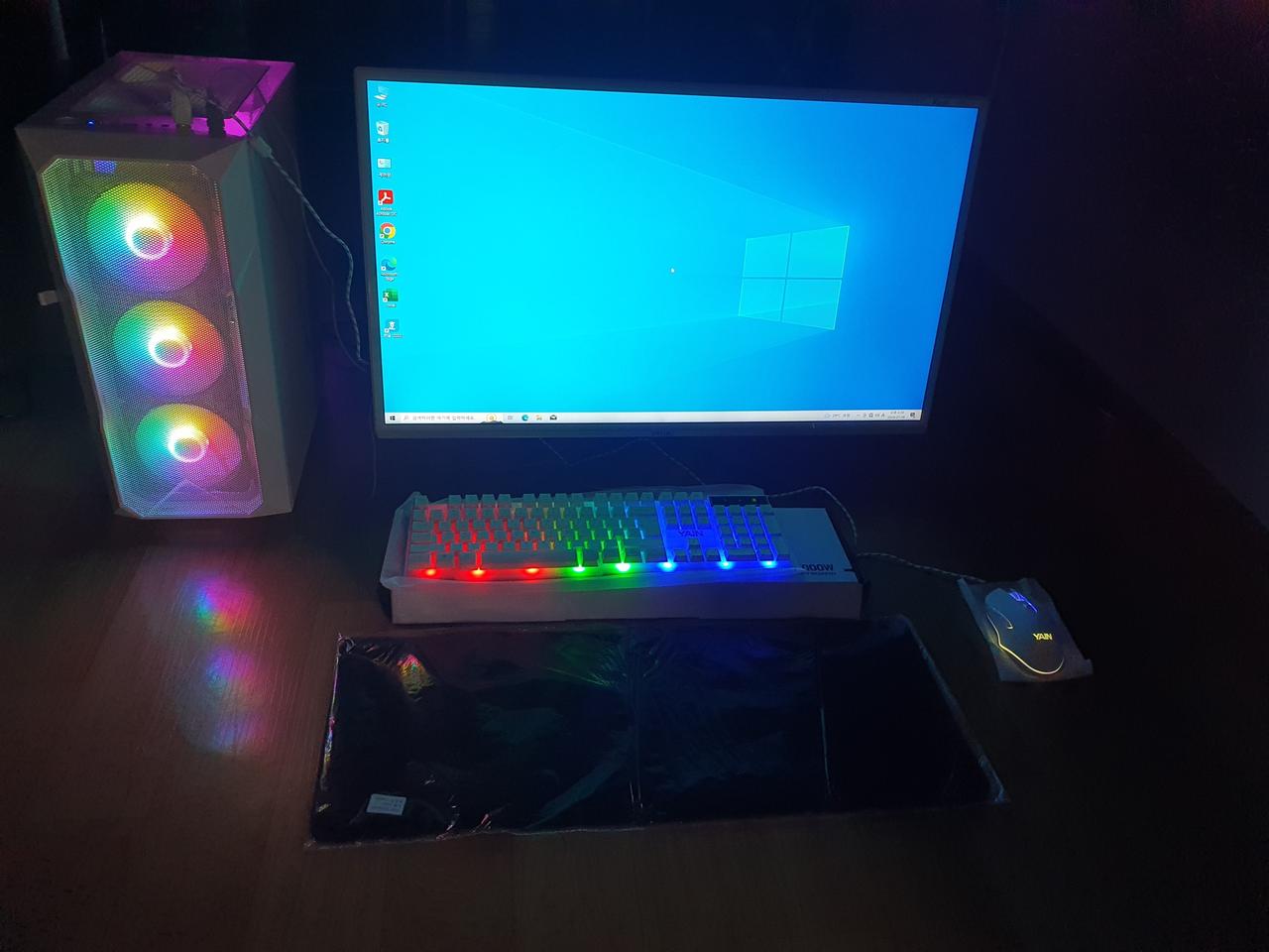 게이밍 컴퓨터 풀세트팝니다 144hz 모니터  피파.롤.배그.옵치.