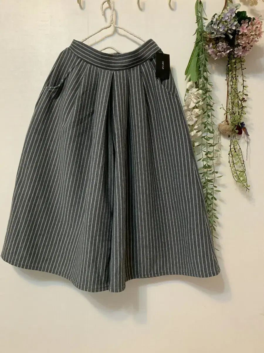 새제품 두툼한 기모안감 롱와이드팬츠 CHIP CLIP