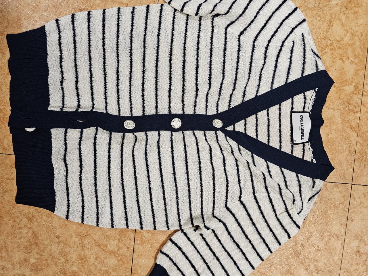 여성 반팔 가디건