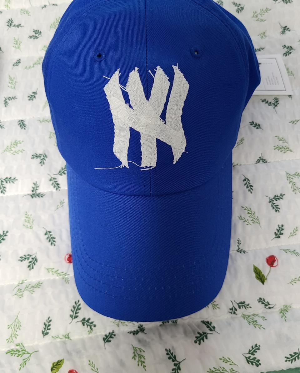 헤아 hae.a 뉴욕양키즈 볼캡