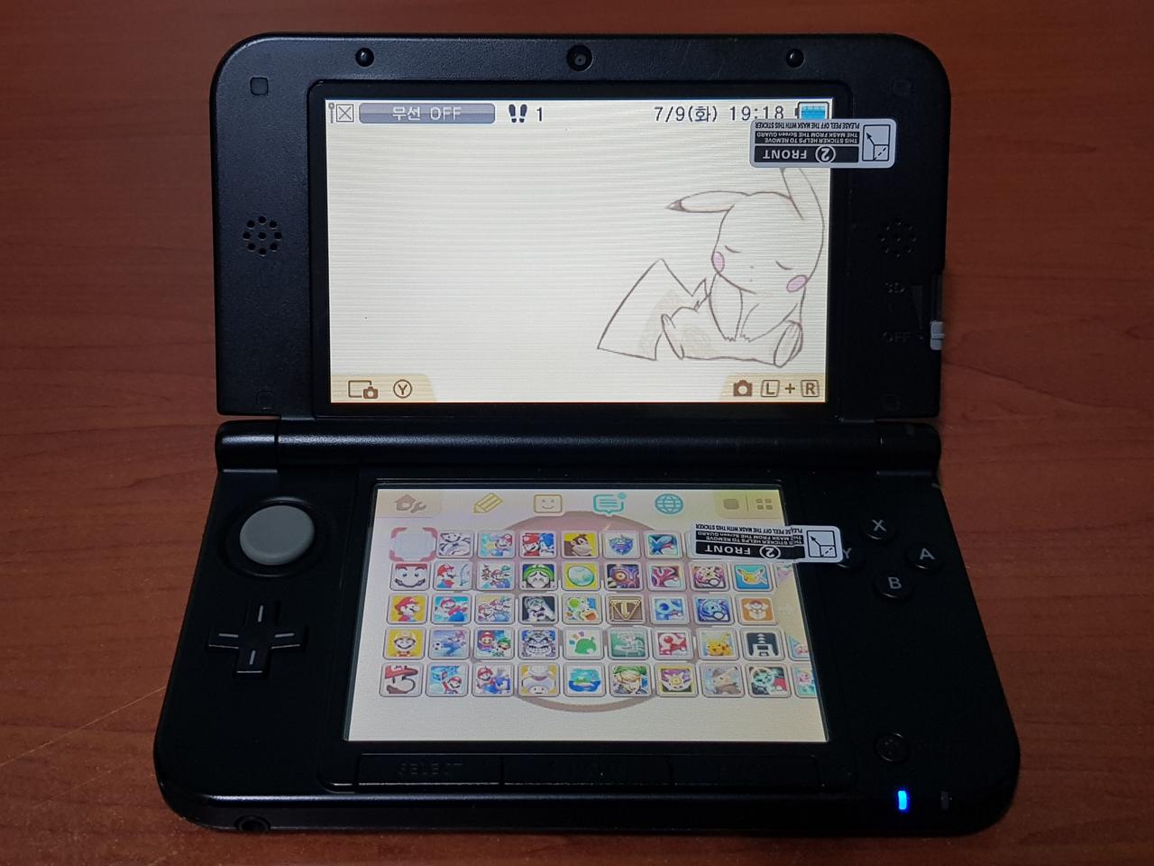 닌탠도 3DS XL 레드X블랙 256G