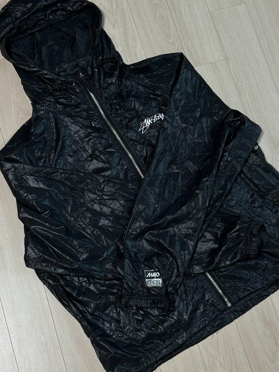 L) 스투시 바람막이