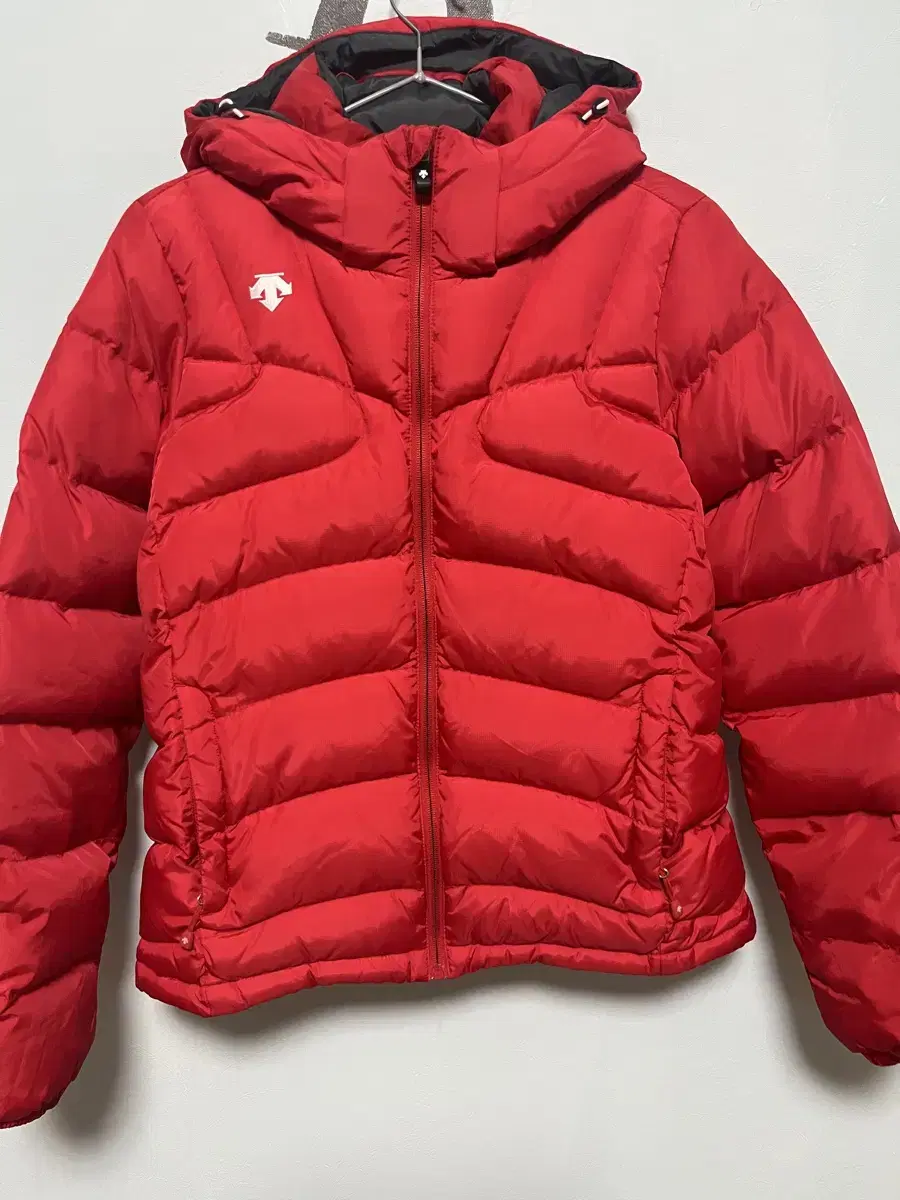 데상트 겨울 패딩자켓